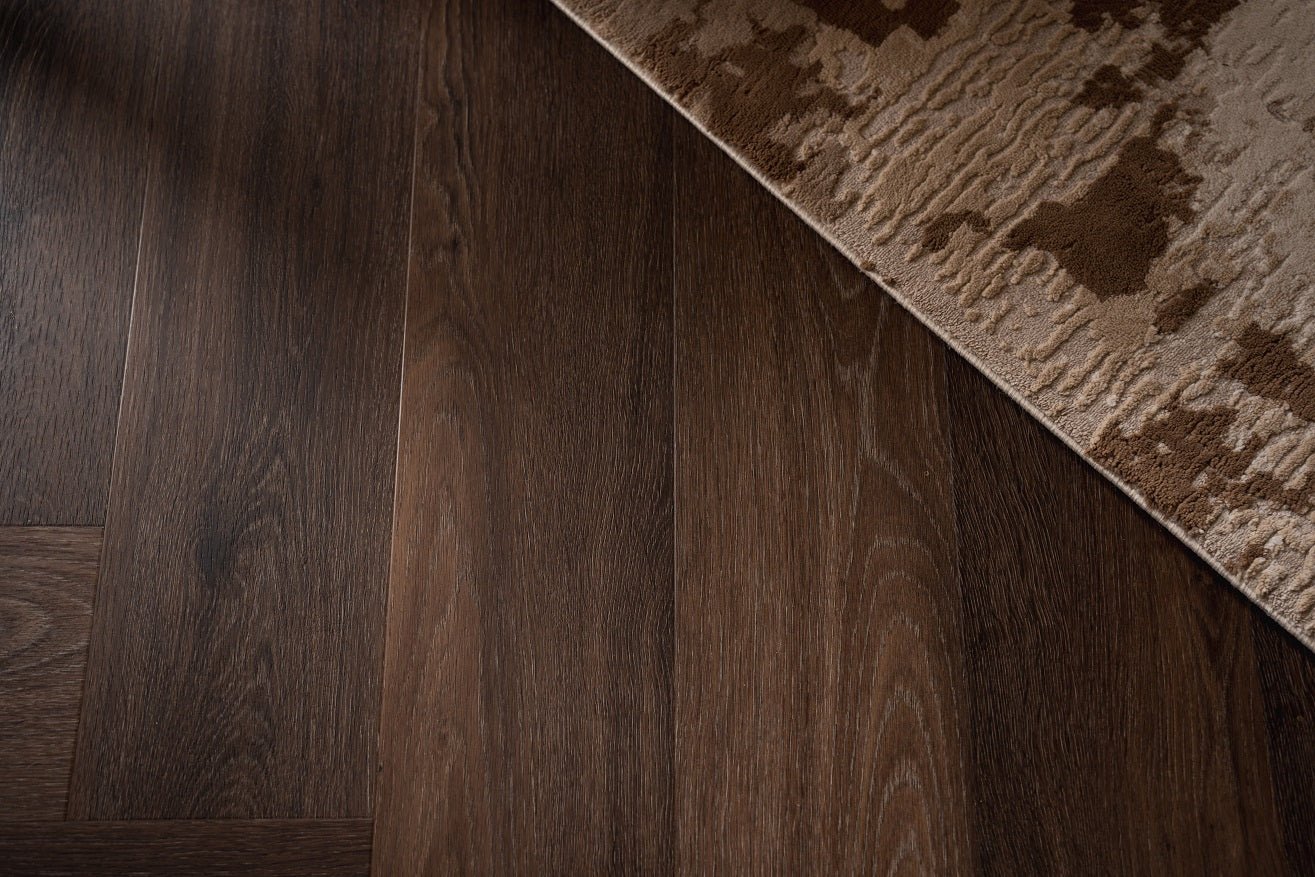 Solza Walvisgraat Plak PVC Desio Dark - ULTRAMAT - SLZ - 5024 - Solza.nl