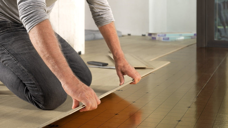 PVC vloer op bestaande vloer leggen, kan dat? Je leest het hier! | Solza.nl