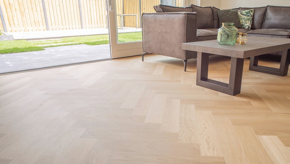 OLI-NATURA Yacht & Teak Houtolie - Binnen en Buiten - UV- en Weerbestendig, Beschermt tegen Vergrijzing - 250 ml, Natuurlijk OLI-NATURA Yacht & Teak Houtolie - Binnen en Buiten - UV- en Weerbestendig, Beschermt tegen Vergrijzing - 250 ml, Natuurlijk