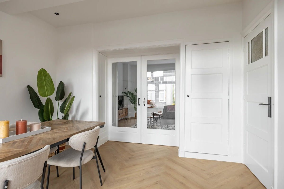 Walvisgraat plak PVC: strak en modern gelegd - Solza.nl
