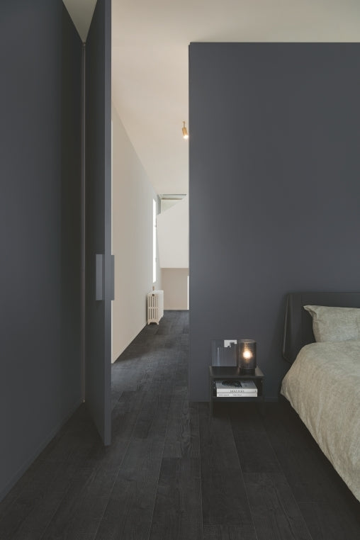 Quick-Step Impressive IM1862 - Gebrande planken - Zwart laminaat Shou Sugi Ban