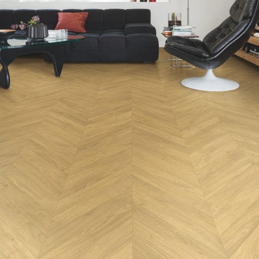 Quick-Step Impressive patterns IPA4161 Chevron naturelle eik - Hongaarse punt kasteelvloer