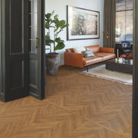 Quick-Step Impressive patterns IPA4162 - Chevron bruine eik - Hongaarse punt kasteelvloer