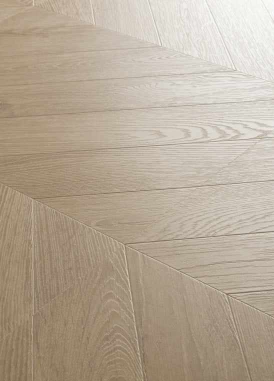 Quick-Step Impressive patterns IPA4164 - Chevron taupe eik - Hongaarse punt kasteelvloer