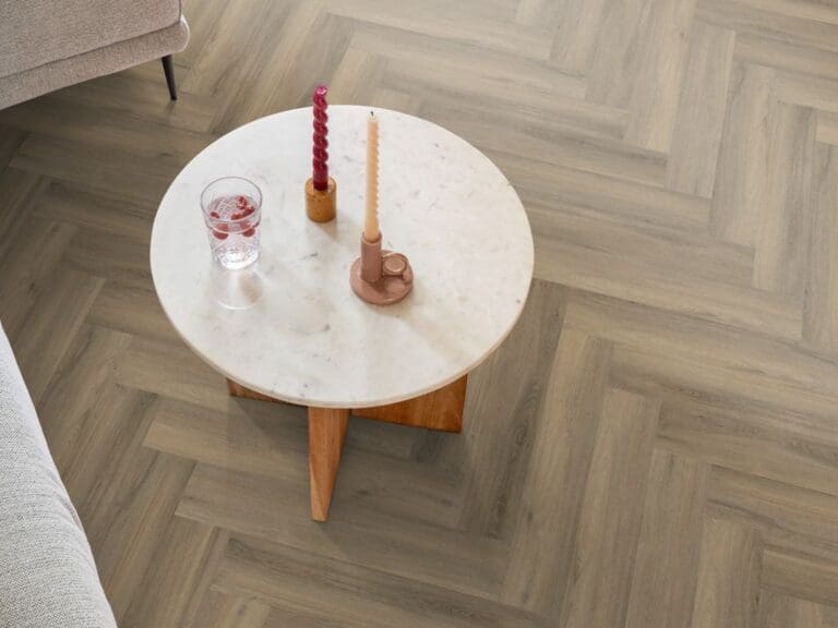 Ambiant Spigato Avanto Light Brown Plak PVC - Solza.nl