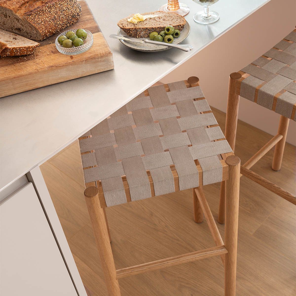Douwes Dekker Extra Lange Plank Olijf Laminaat - Puur - 03490 - Solza.nl