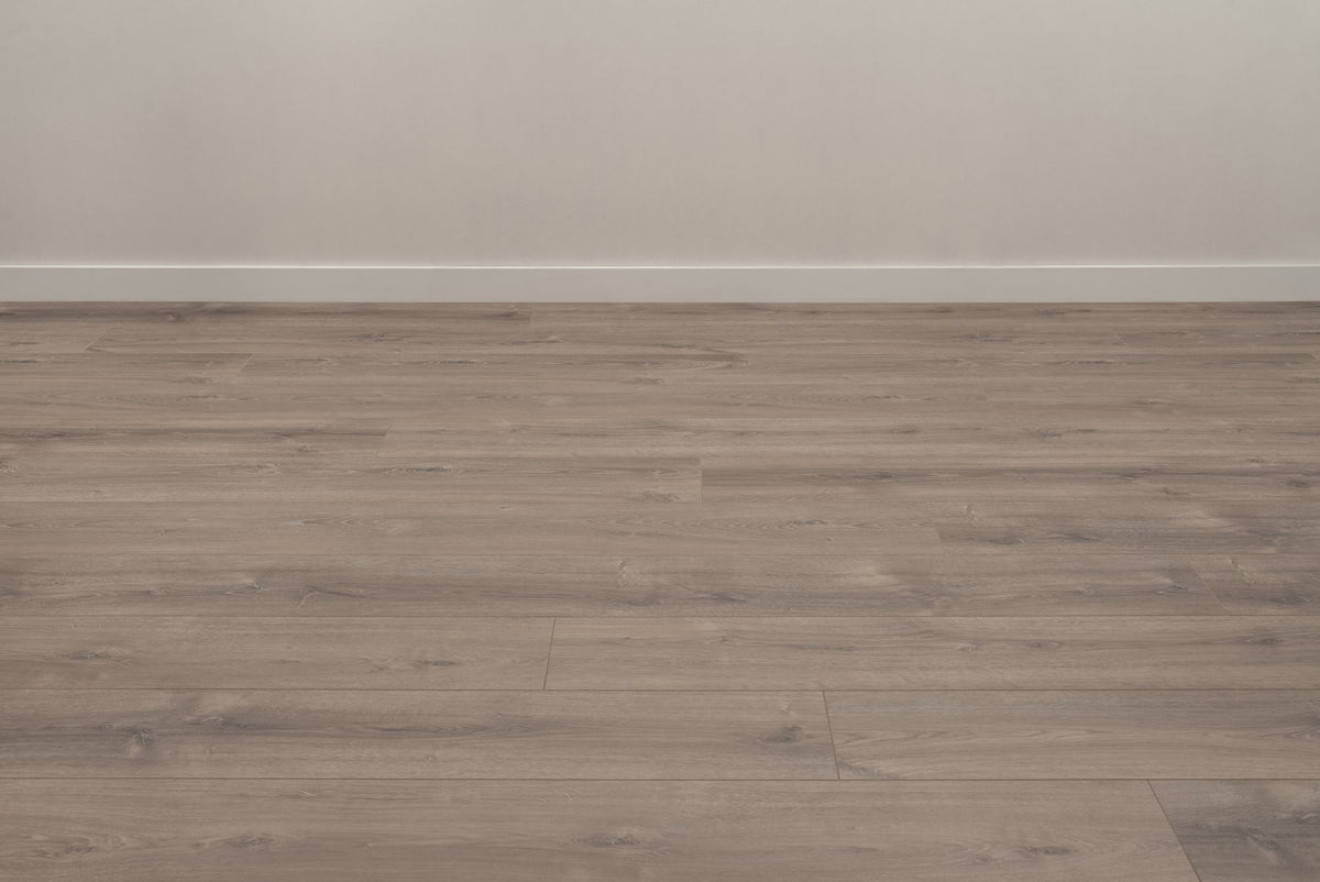 Floer Smoked White Hybrid Laminate Authentic FLR-1707