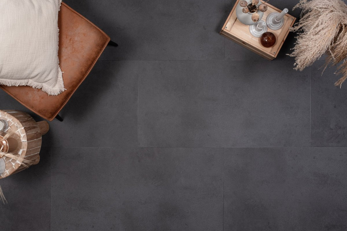 Floer Betonlook Zwart Tegel Click PVC FLR - 3802 - Solza.nl