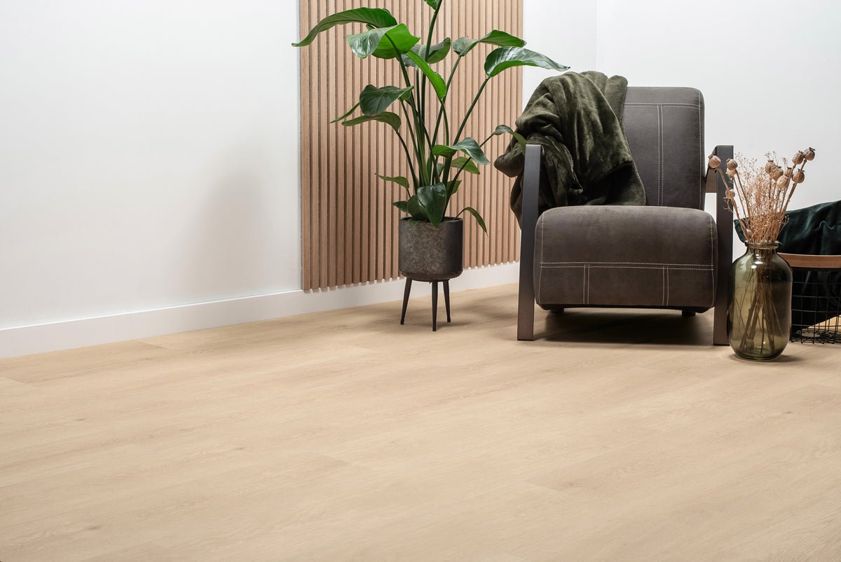 Floer Lisse Lichtbruin Eiken FLR-3037 - Natuur Plak PVC - MEGAMAT