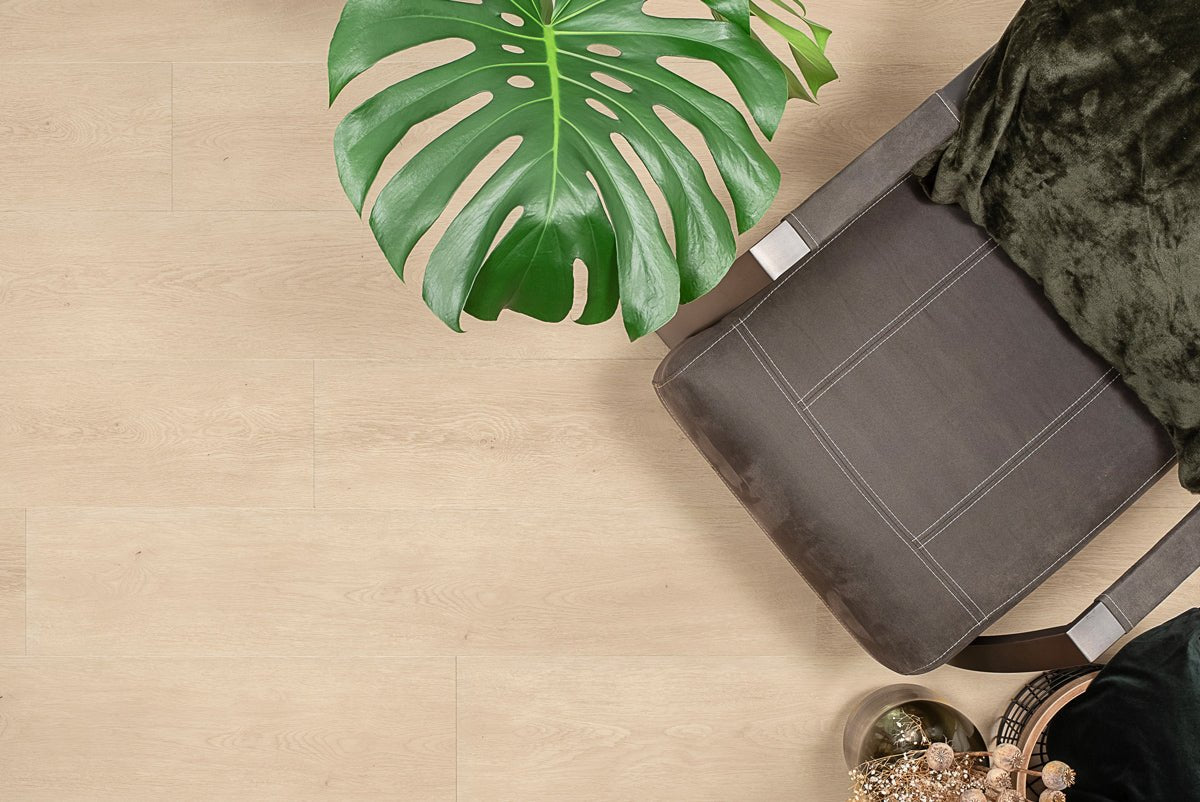 Floer Lisse Lichtbruin Eiken FLR-3037 - Natuur Plak PVC - MEGAMAT