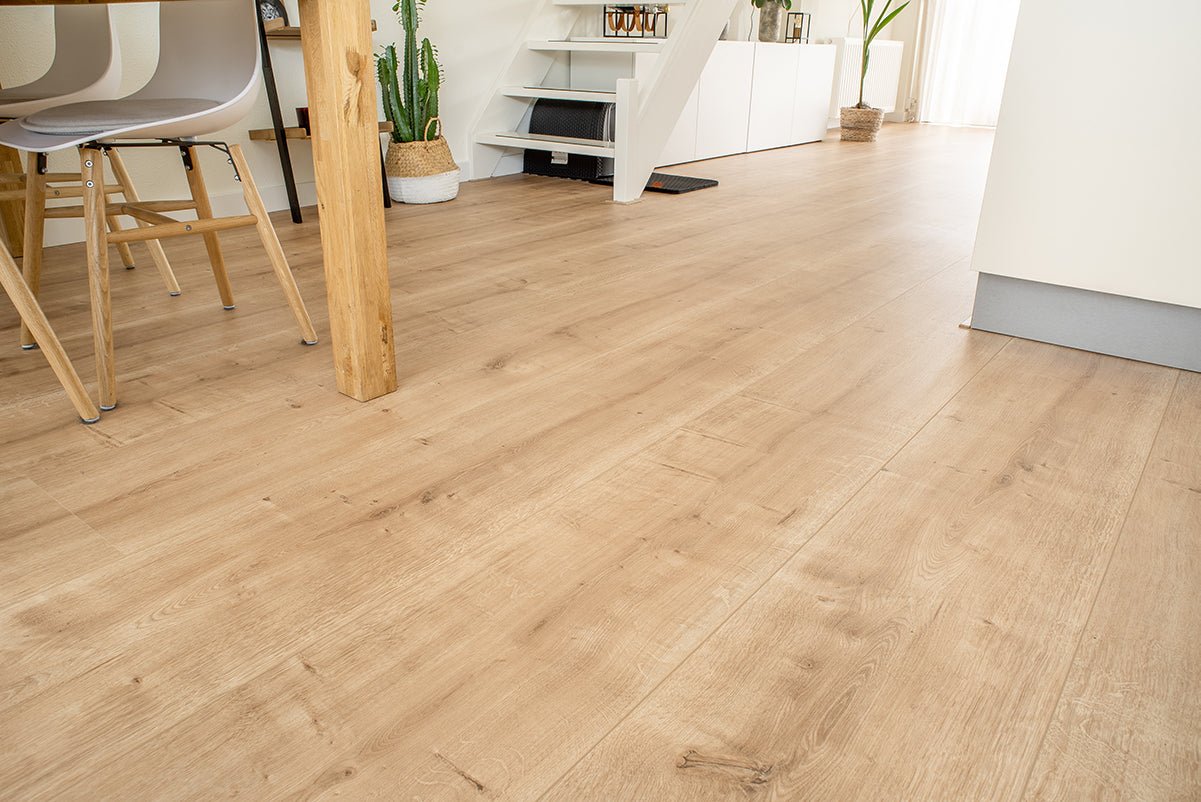Floer Onbehandelde Eik Hybride Laminaat Landhuis FLR-1029