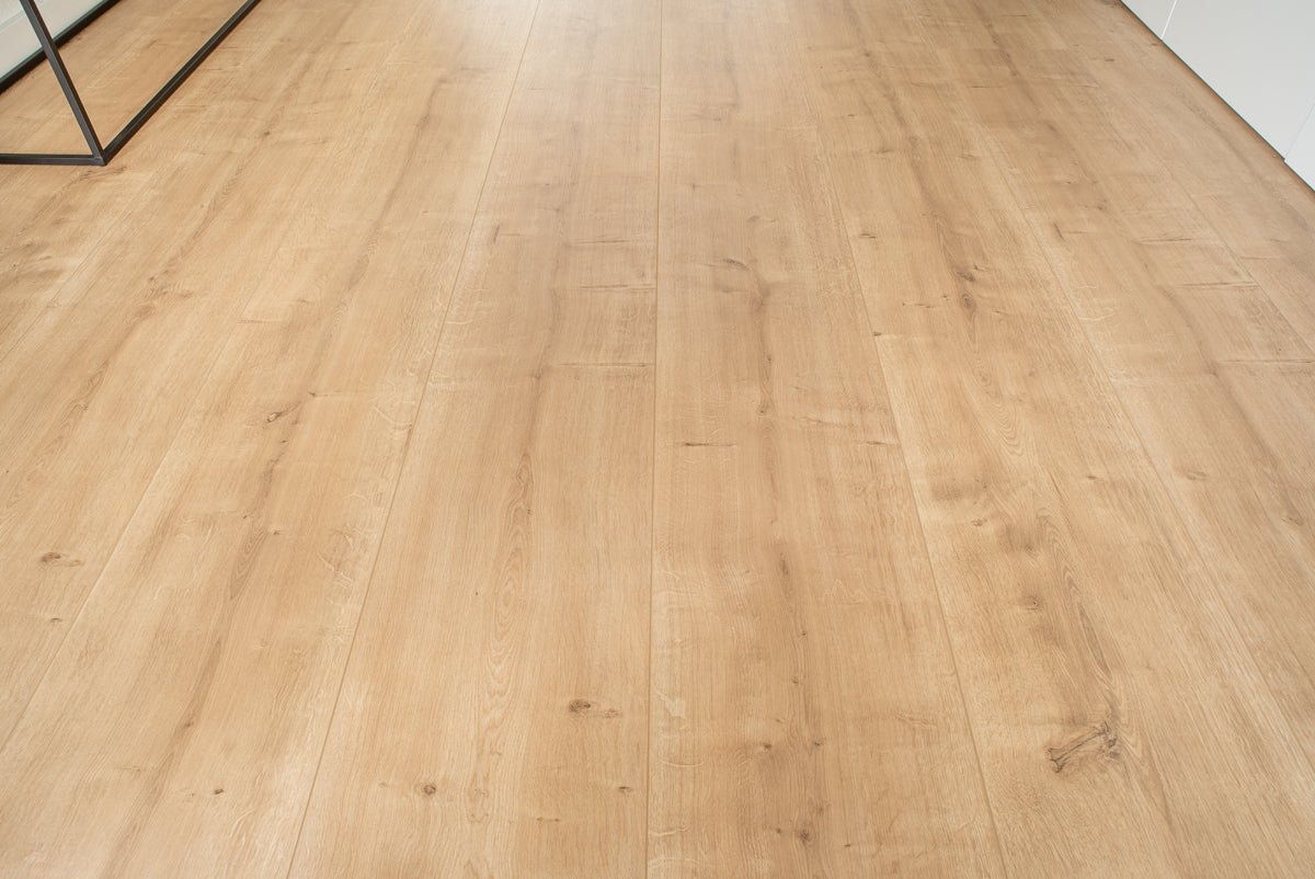 Floer Onbehandelde Eik Hybride Laminaat Landhuis FLR-1029