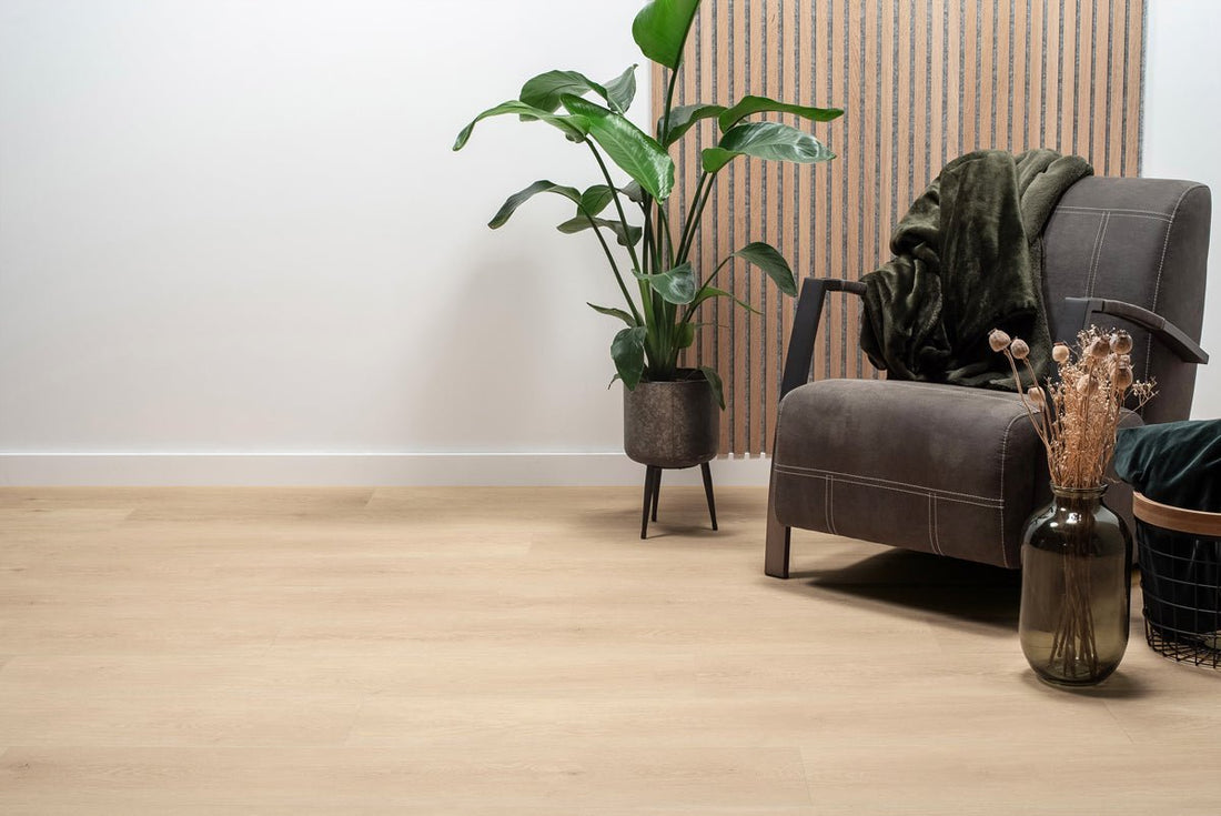Floer Lisse Lichtbruin Eiken FLR - 3037 - Natuur Plak PVC - MEGAMAT - Solza.nl