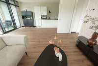 Floer Nootdorp Nootbruin Eiken FLR - 3046 - Dorpen Plak PVC - MEGAMAT - Solza.nl