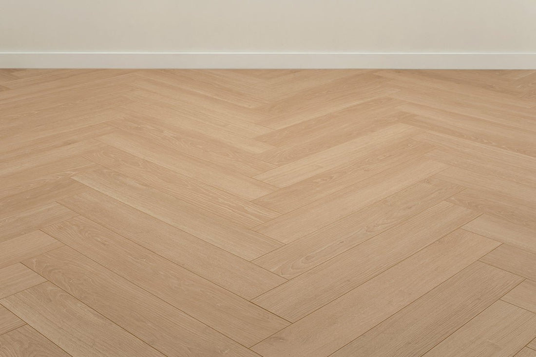 Floer Omura Onbehandeld Hybride Laminaat Walvisgraat FLR - 1612 - Solza.nl