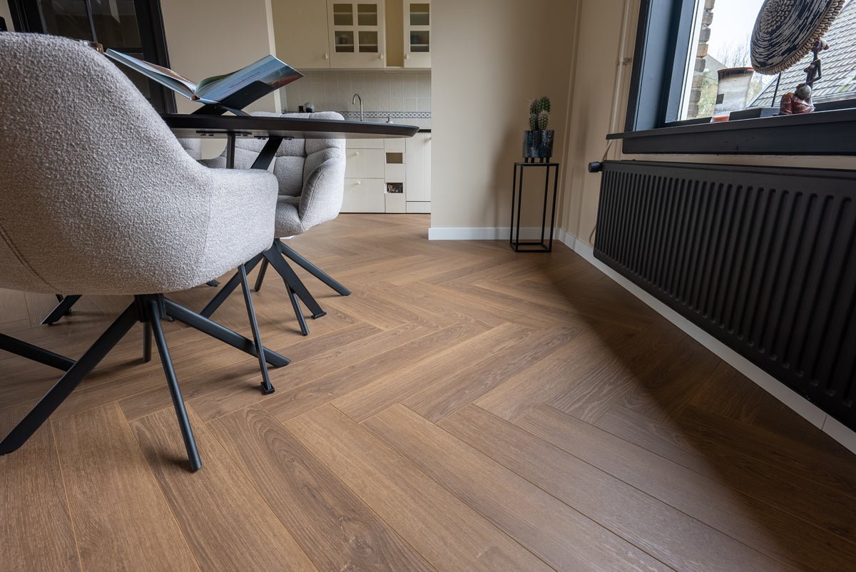 Floer Humpback Brown Hybrid Laminate Herringbone FLR-1613