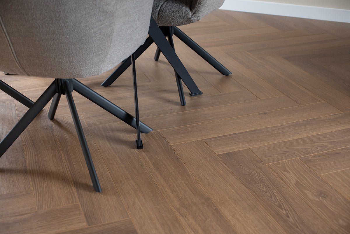 Floer Humpback Brown Hybrid Laminate Herringbone FLR-1613