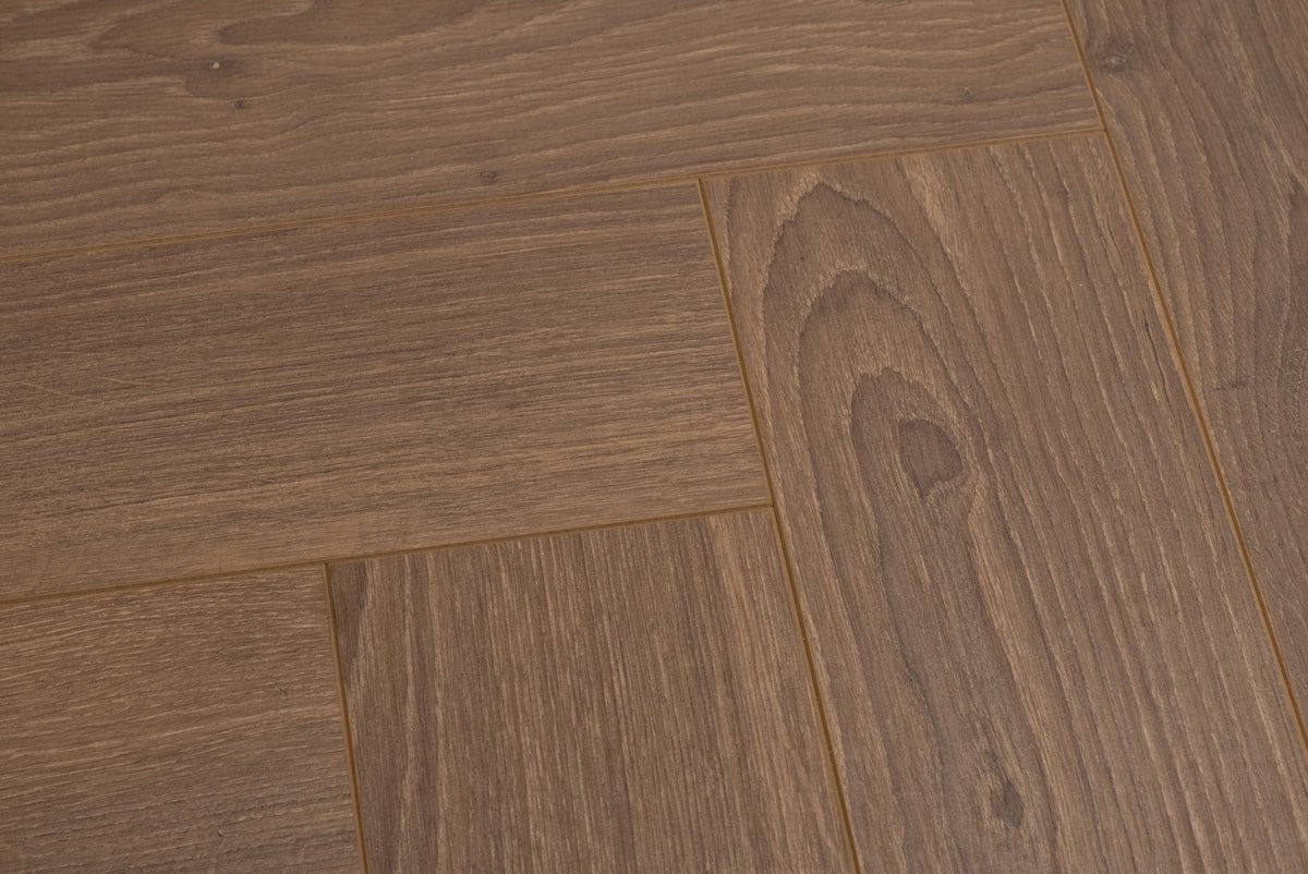 Floer Humpback Brown Hybrid Laminate Herringbone FLR-1613