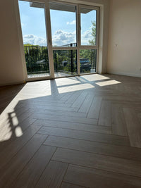 Floer Griend Grey Hybrid Laminate Herringbone FLR-1614