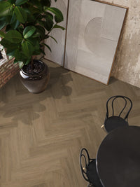 Floorlife YUP Sutton Light Brown Herringbone Dryback PVC - 9030150619 - Solza.nl