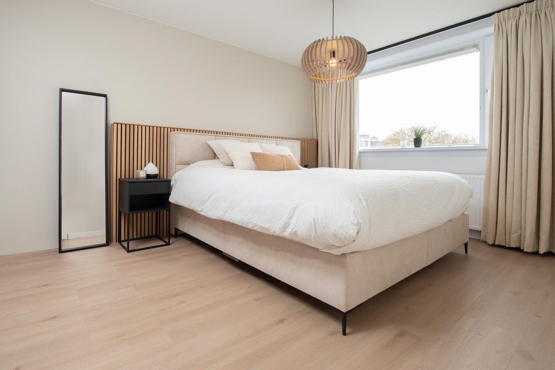 Hoomline Laminaat Elite XL V4 ZAAN 6084 Aquaprotect & Pressed Bevel - Solza.nl