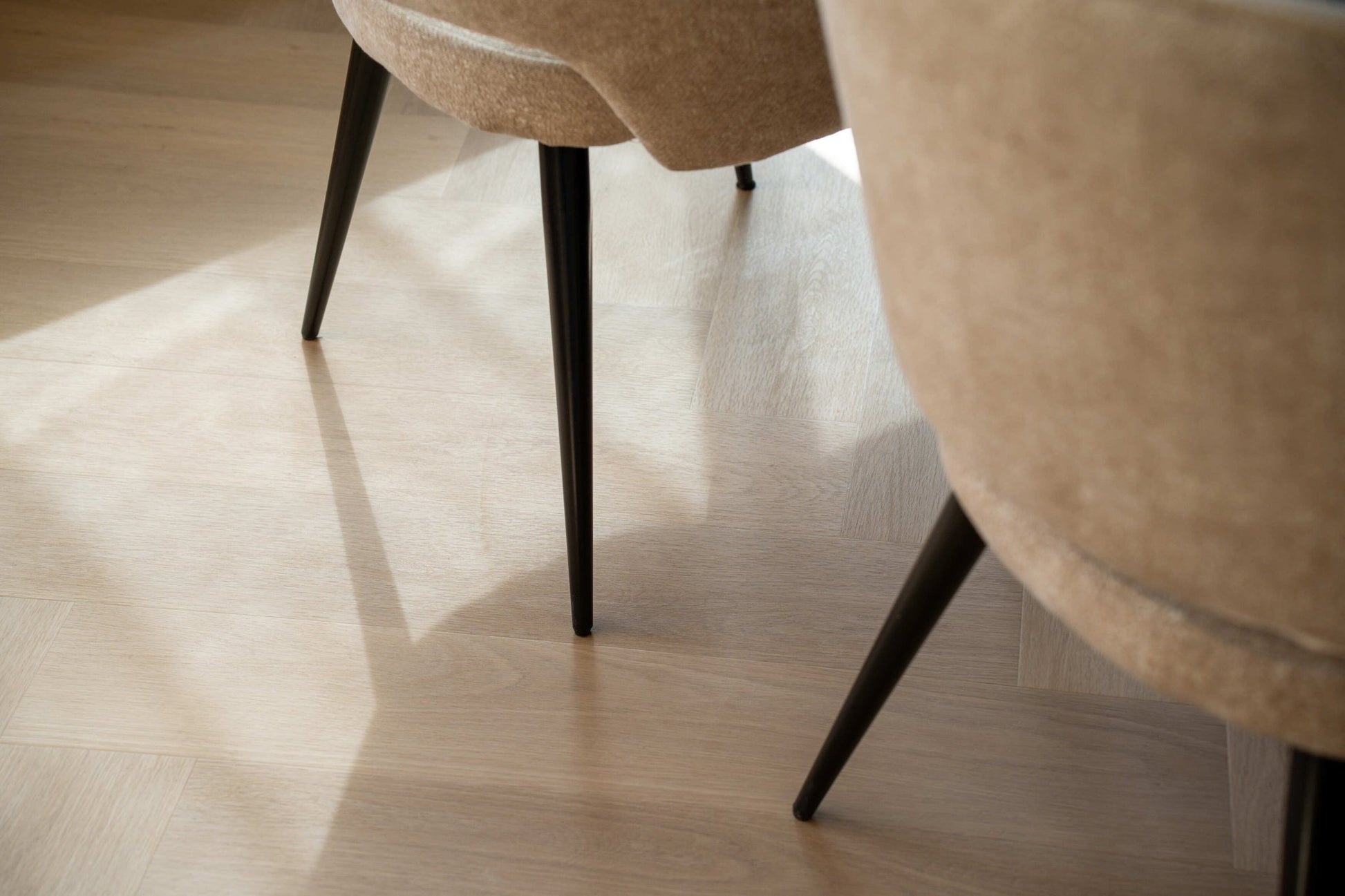 Solza Parma Panna - Walvisgraat Plak PVC - ULTRAMAT - SLZ - 6021 - Solza.nl