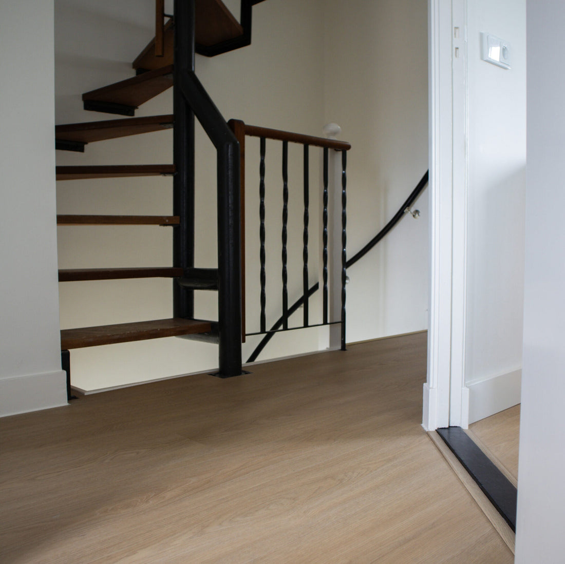 Vivafloors Oak 8540 Click PVC
