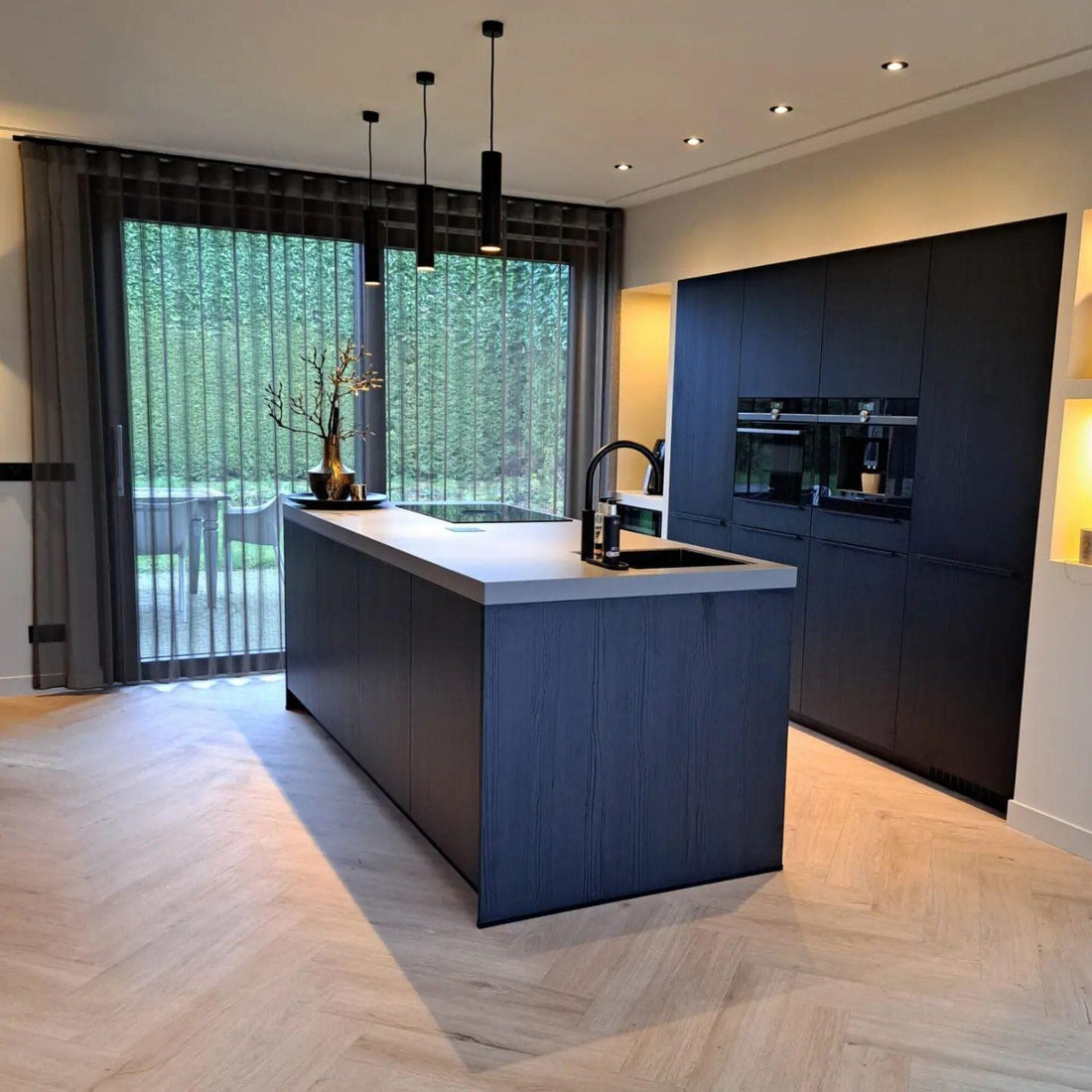 Vivafloors Herringbone 7210 Paste PVC
