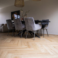 Vivafloors Luxor - Eiken 7230 - Visgraat Plak PVC - Solza.nl