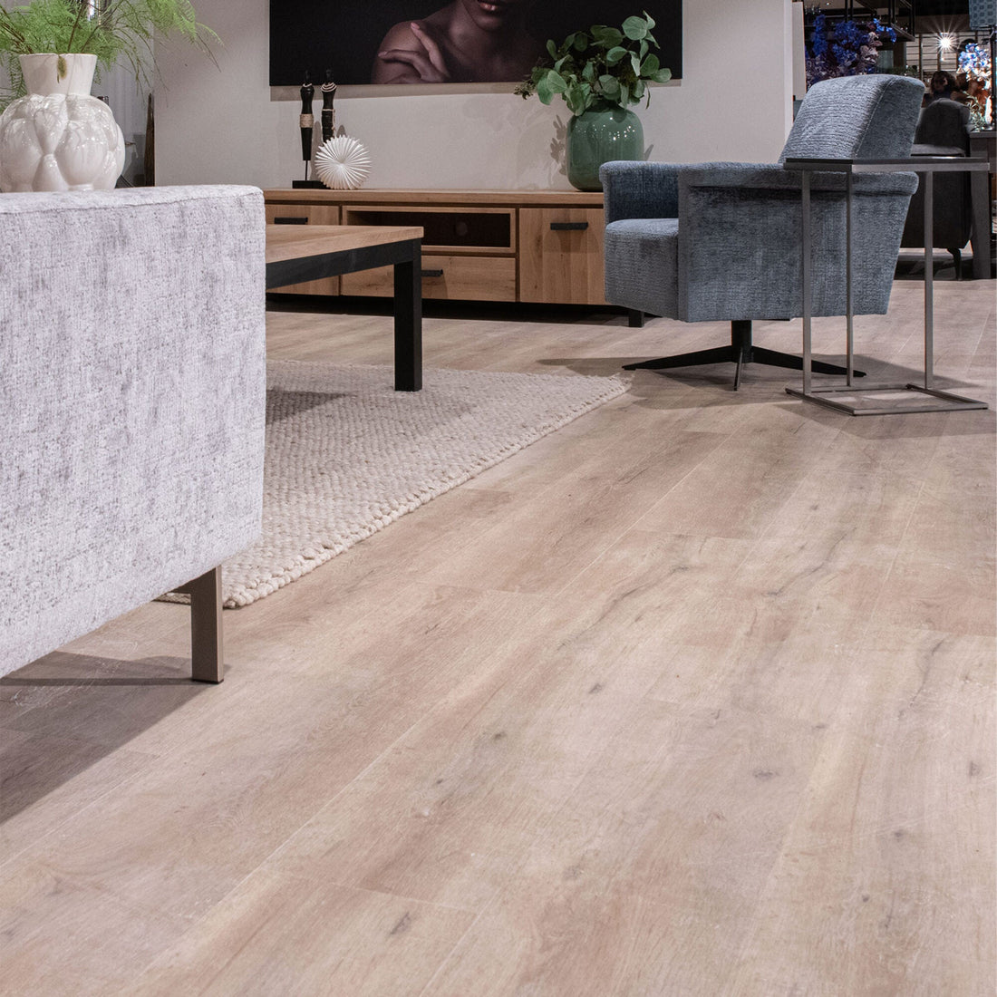 Vivafloors Tuscany - Eiken 6810 - Rechte Stroken Click PVC - Solza.nl