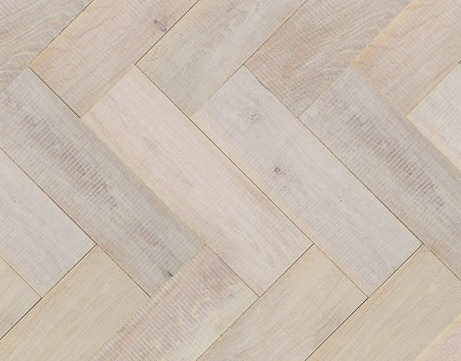 Parquet à chevrons Chêne rustique Multiplank scié et huilé blanc - Solza