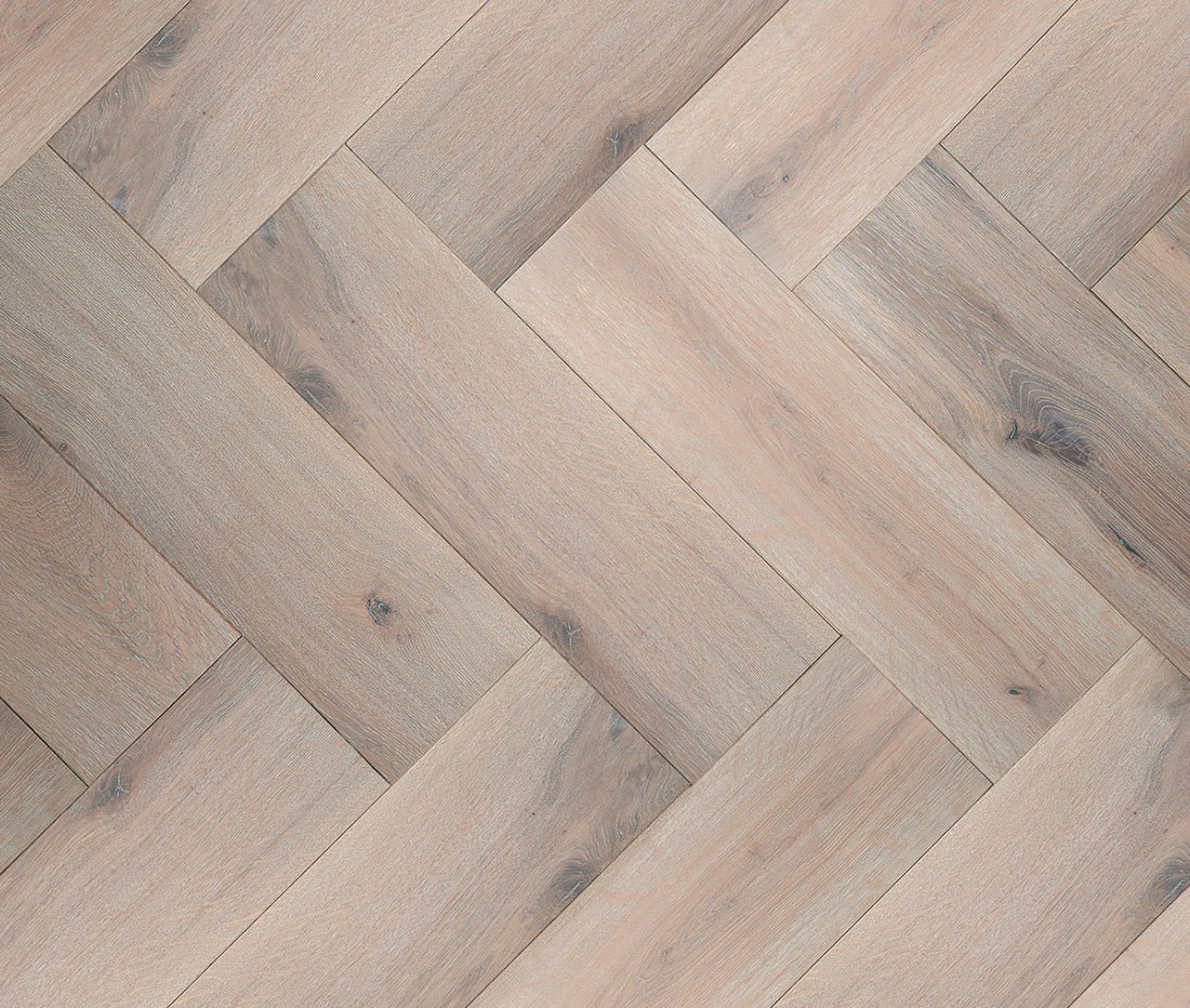 Parquet à chevrons Chêne rustique Multiplank brossé et huilé blanc FLR-4009 - Solza.nl