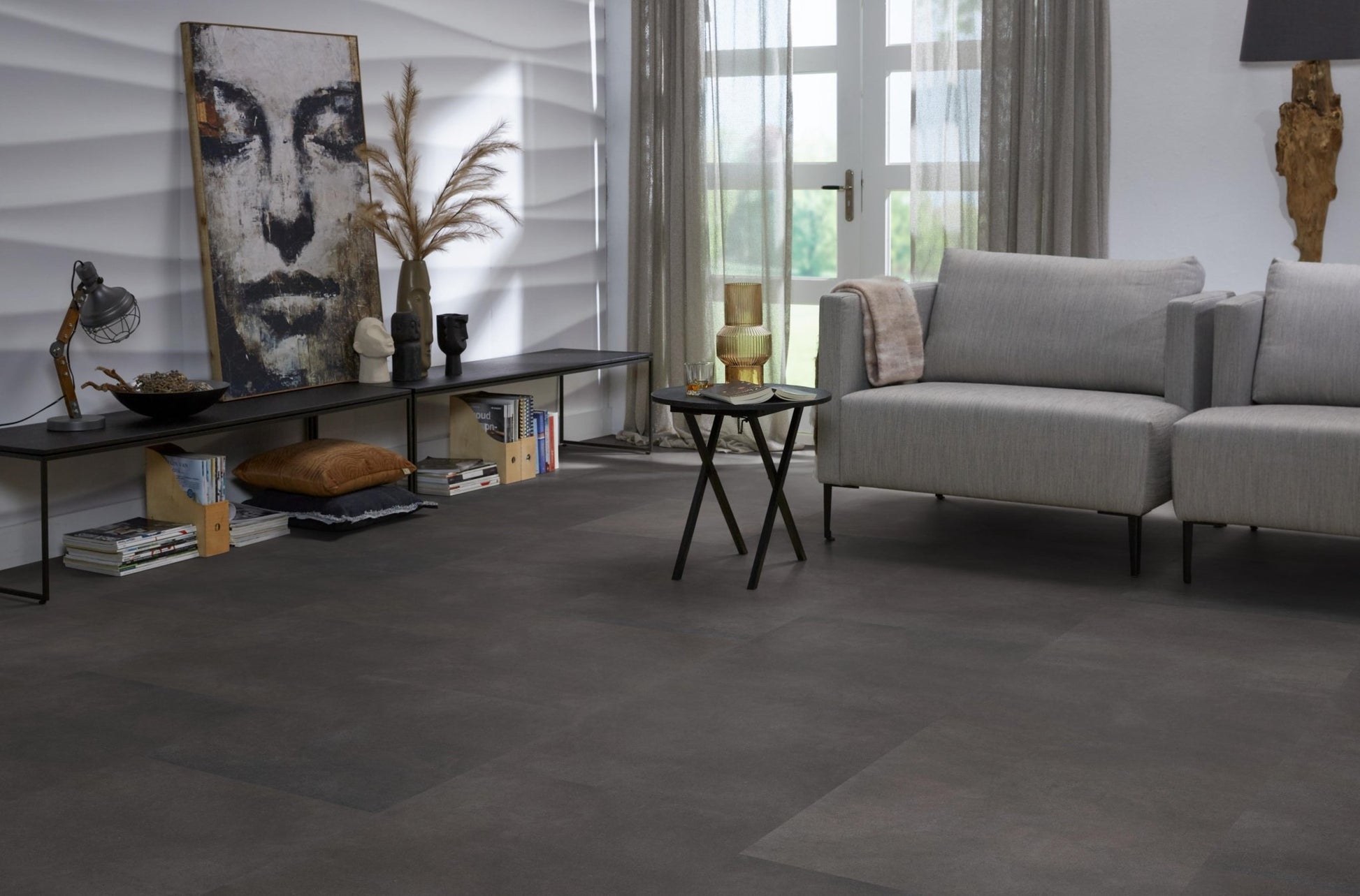 Floorlife Click PVC Tegel Peckham Anthracite 1983 SRC - Antraciet zwart 60x60 cm - Solza.nl