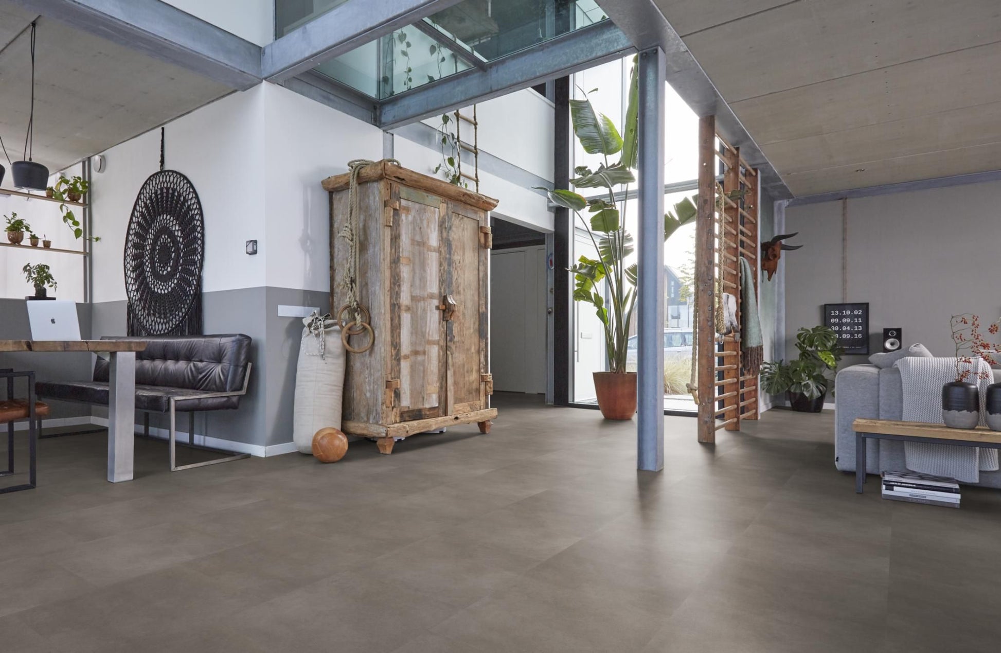 Floorlife Click PVC Tegel Peckham XL Taupe 1982 SRC - 81.2 x 40.6 cm - Solza.nl
