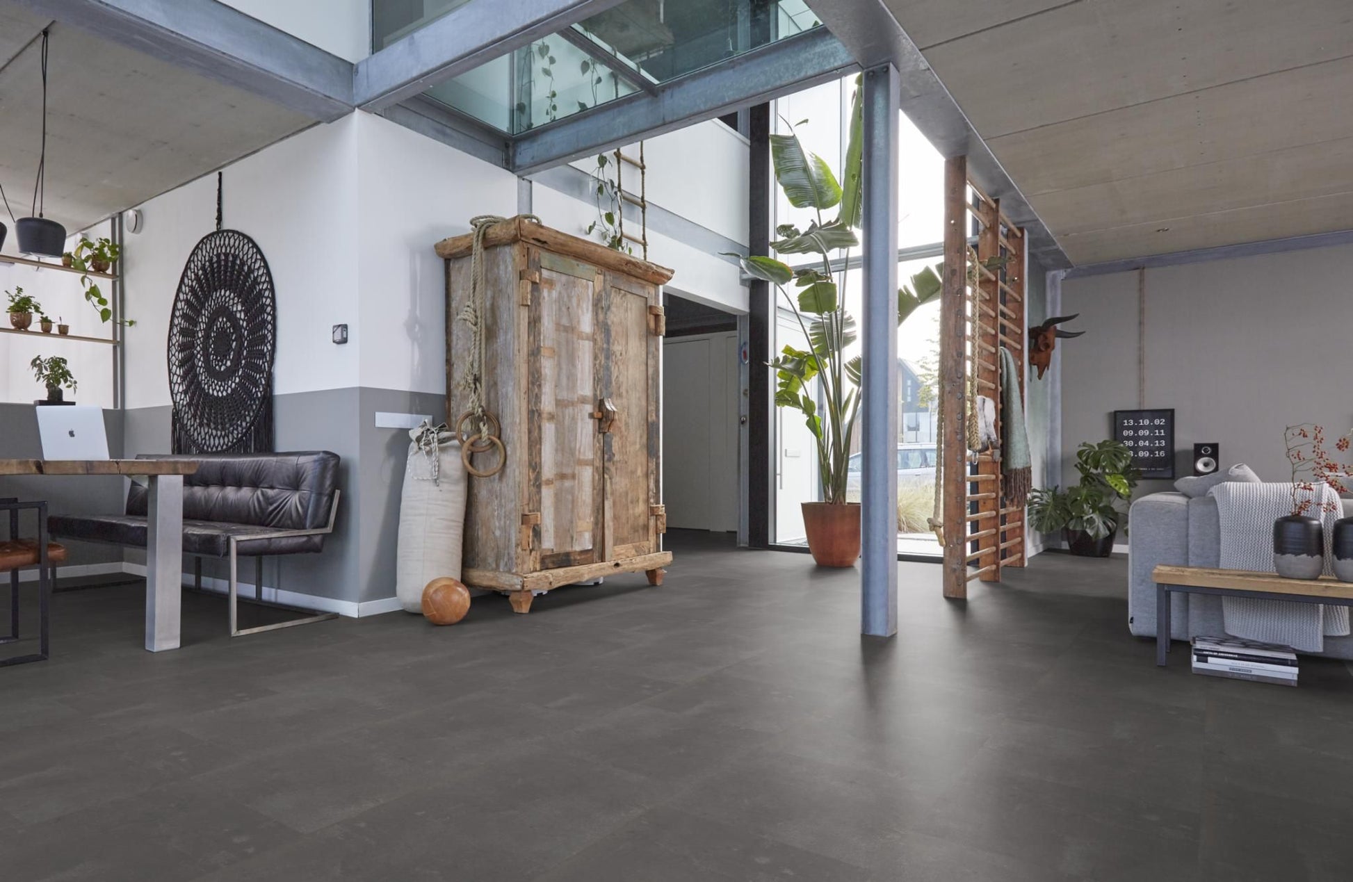 Floorlife Click PVC Tegel Westminster XL Dark Grey 6203 SRC - 81.2 x 40.6 cm - Solza.nl