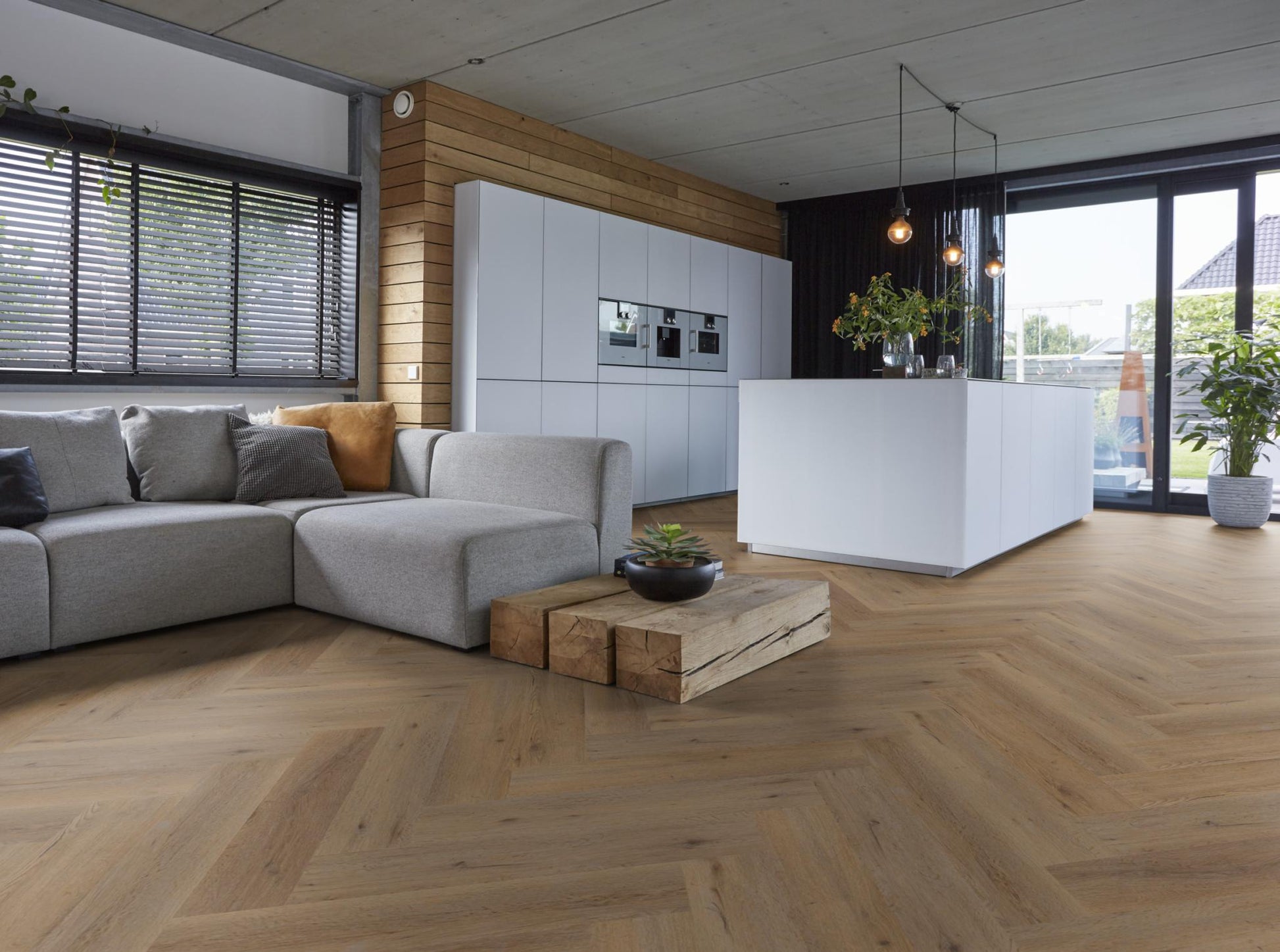 Floorlife Visgraat Click PVC YUP Leyton Herringbone Natural Oak 2822 SRC - Solza.nl