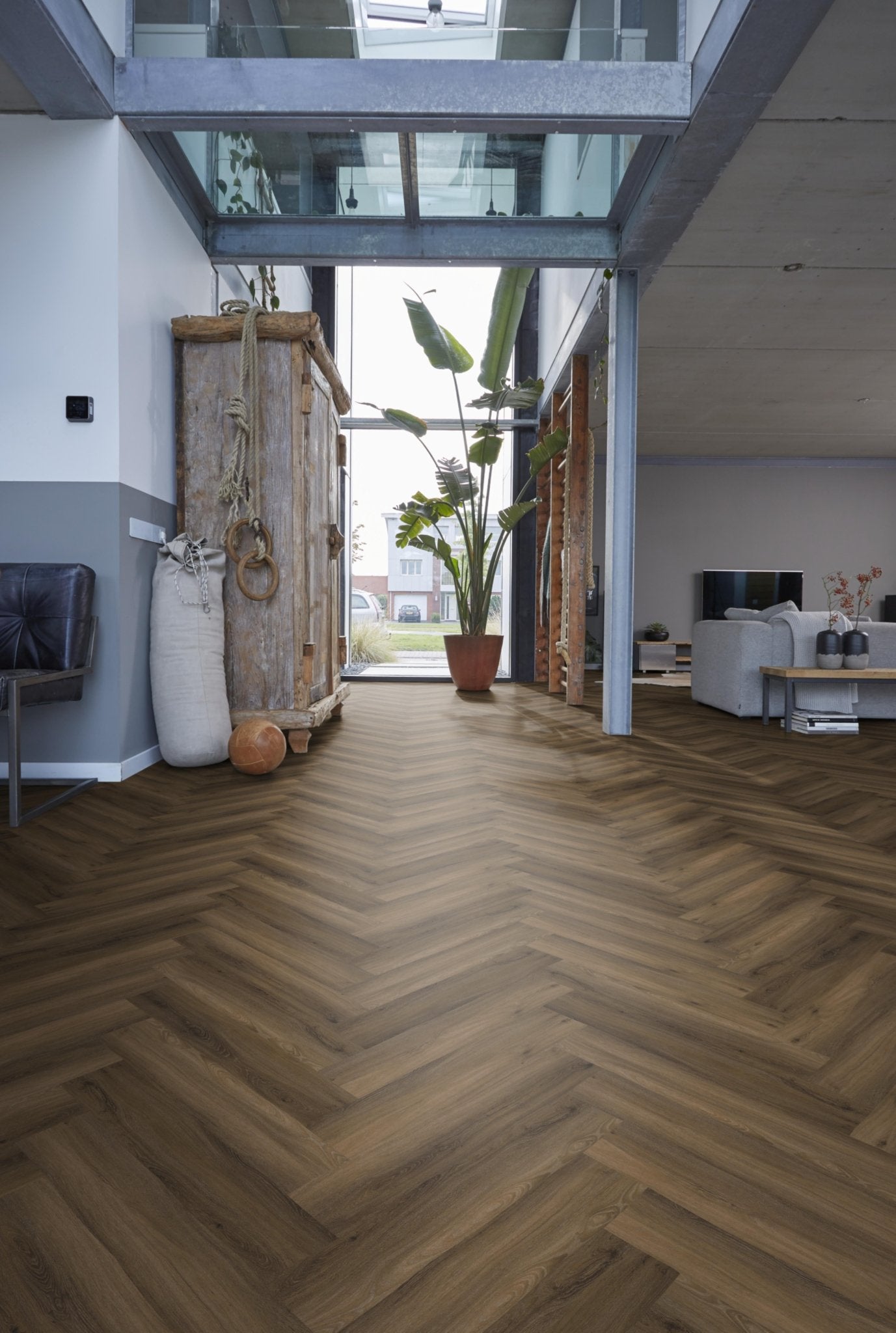 Floorlife Yup Herringbone Paddington Warm Brown Dryback PVC - Solza.nl