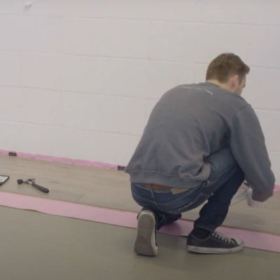 Legservice - Standaard Laminaat / Rigid Click PVC per m2 (inclusief plaatsen ondervloer en plakplinten) - Solza.nl