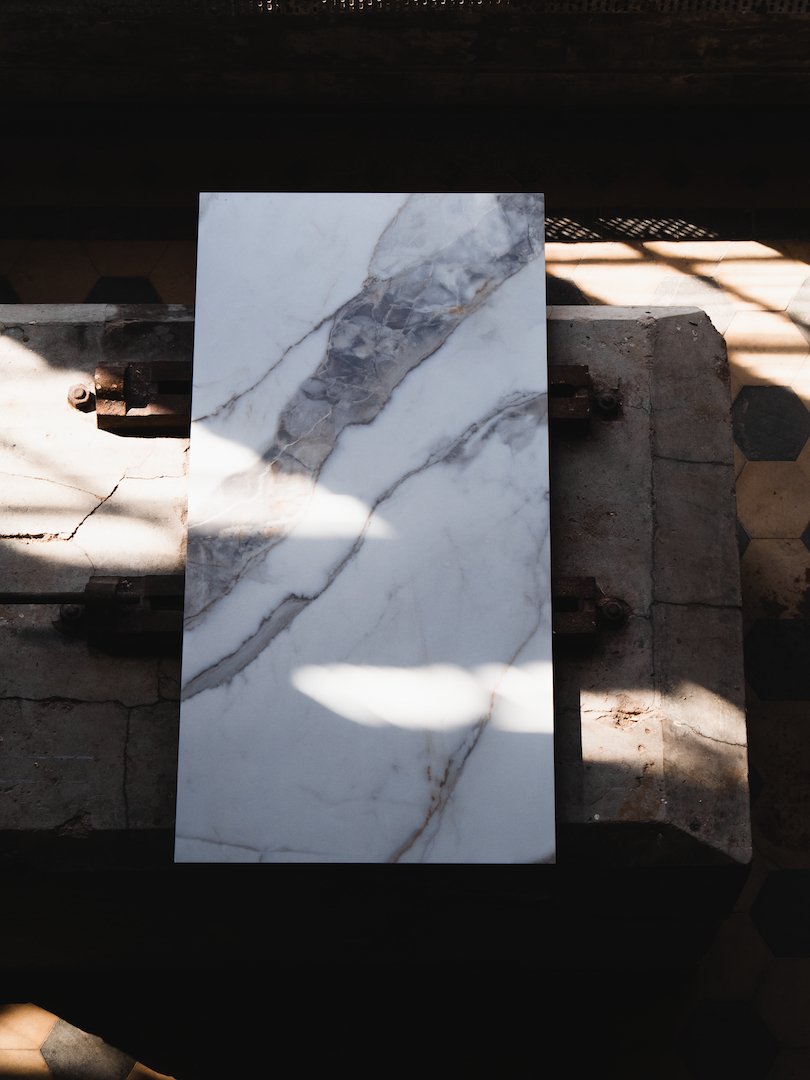 Carrelage aspect marbre Toscana 60x120cm Blanc Satiné - Mat - Solza.nl