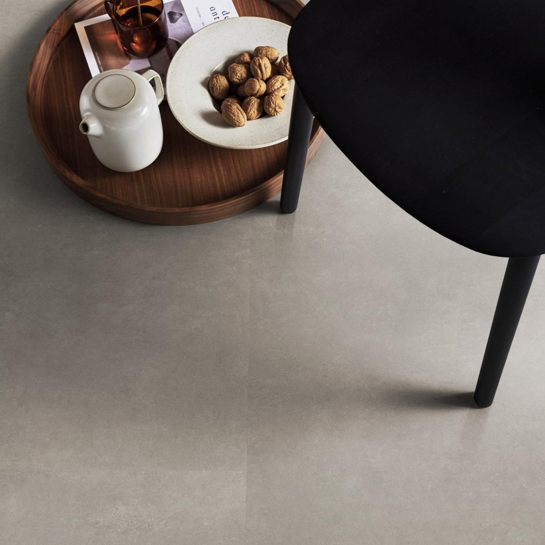 Proefmonster vtwonen Plak PVC Basic Dark Grey (Dryback) - Solza.nl