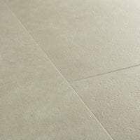 Quick-Step Blush SGTC20308 Cemento warm beige - Vierkante tegel plak PVC - Solza.nl