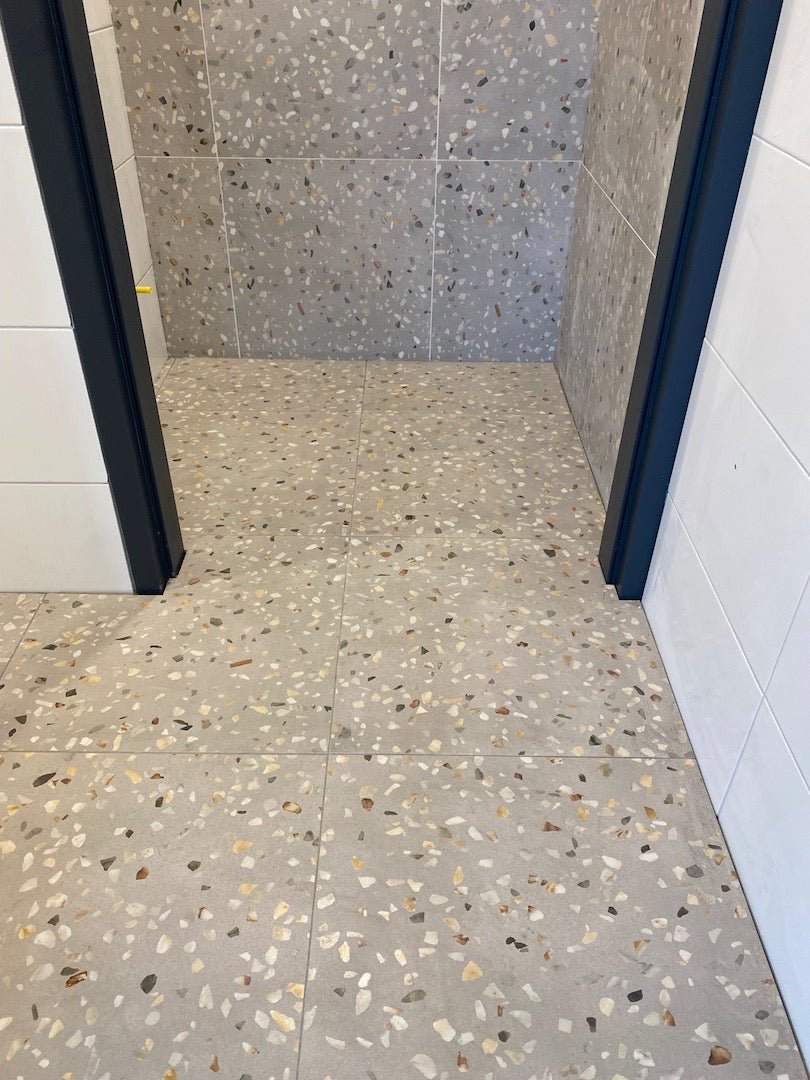 Yzina Terrazzolook Tegel Venezia 60x60cm Cement Grey - Solza.nl